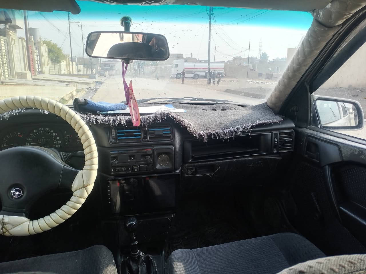 السلام عليكم مكلف بل نشر اوبل فكتره  92حجم 16
اربع تكوات باتري جديد سياره على وضعها بس دوايرها امصلحات جرار هوك   شاشه ايباد وايرمنيه كلها شغاله الخاص مقفل 🔒 الاتصال عل رقم 
***********
