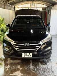توسان 2017 امريكي بدون ضرر محرك 2000 GDI  رادارات جانبيه تدفئه بالكشنا...
