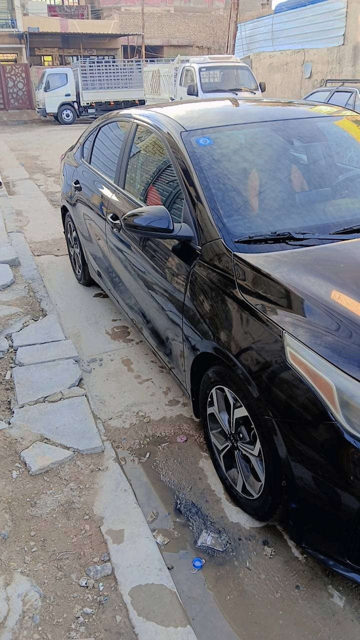 السلام عليكم كيا فورتي ٢٠٢٠ للبيع فقط 
المواصفات  نص فول 
تحكم ستيرن 
٣ انضمه قياده 
ماشيه٨٢ ميل
الحادث منشور بلصور مع السورنار 
السعر ١٣٥ وبيهه مجال 
للاستفسار اتصال فقط
للاستفسار اتصال *********** واتساب
