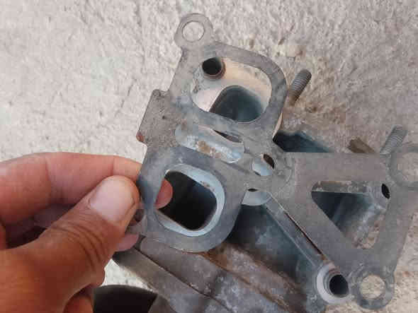 السلام عليكم
واتر بم حاويه مامشتود ابد جبته

ويه المكينه وماشديته شرط الشغل 

مال مكينه 2000

مكانه ذي قار النصر 

قم بليرضي الله واخذه

***********
