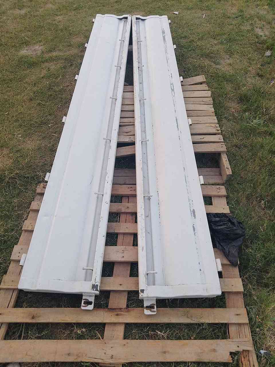 سلام عليكم للبيع صفاحيات كيه مكفولات كفاله عامه سعر 200 وبيهن مجال مكان بغداد أبو  غريب ***********
