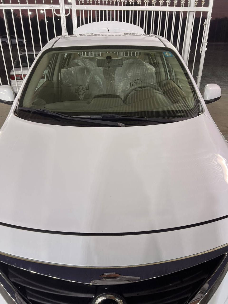 سلام عليكم سني هندي ام بليته زرك سياره ماشيه قليل مكينه كير تبريد صدر كله مكفول تخم  تاير جديد باتري جديد منضومه زنون سياره بيها جاملغ ايمن وايسر مبدلت جاماليه فقط قديمات بيهن بارد محلو راقم بغداد باسمي تحويل ثاني راقم جديد سنويه 30 سعر 100 وبيها مجال قليل مكاني بغداد سونار موجود راقمي ***********
