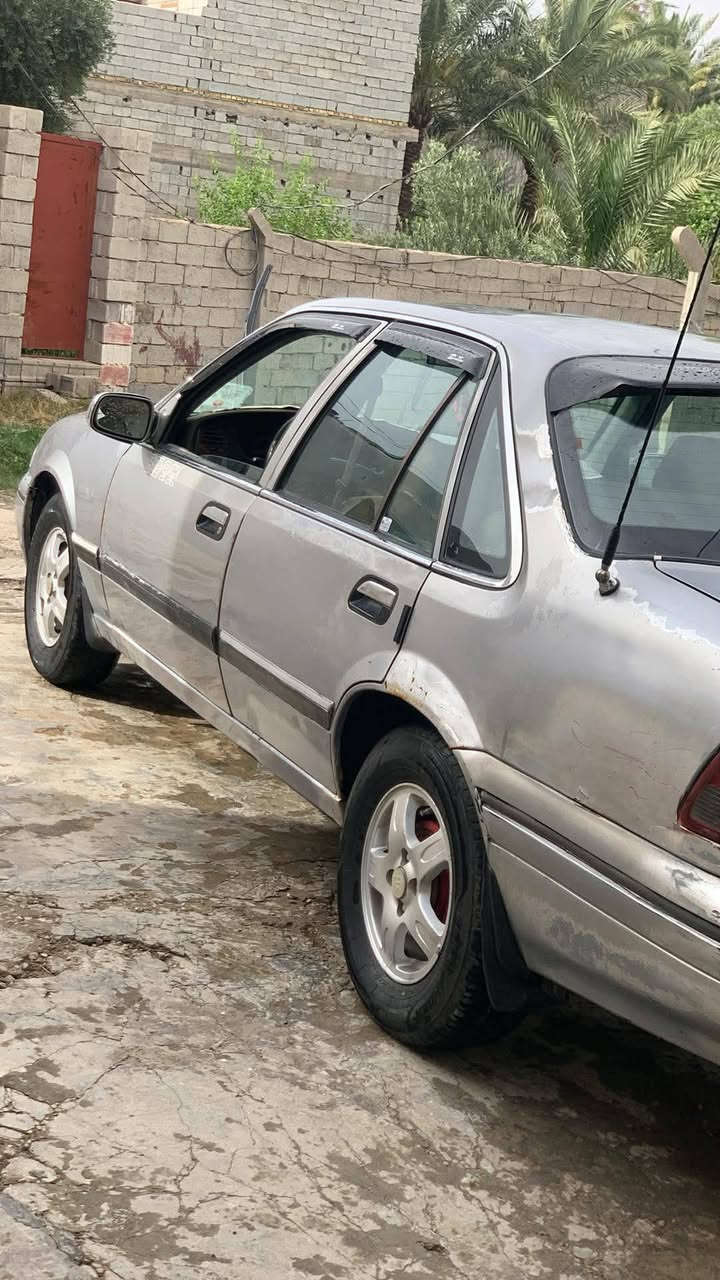 سلام عليكم
برنس فراشه 1997 بأسمي 
تدفئه وتبريد شرط البصره محرك مفتوح اصل
سياره بدون ضربه وبدون صبغ سياره بلاديه ...... فقط جراد كدامك سياره صفاحها موووس سياره بدون بدون أي نقص من كلشي كامله مكمله سعر خاص ***********
