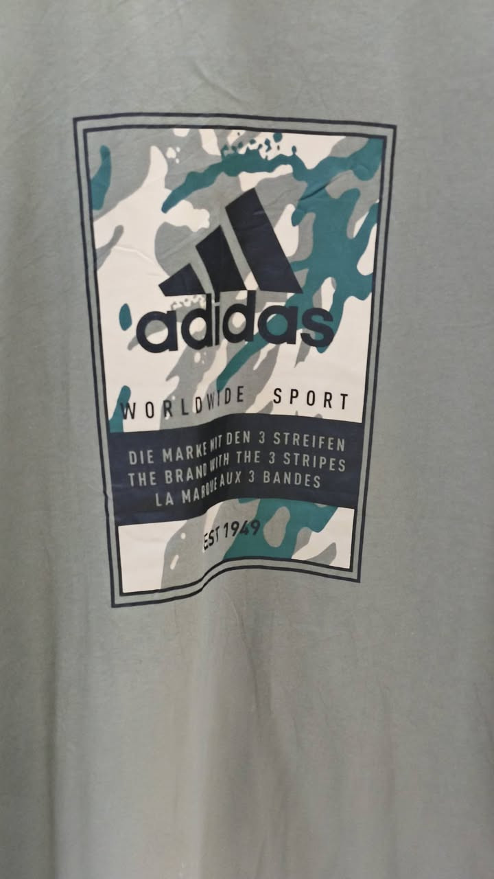 تيشيرت وكالة ماركة ADIDAS
نظافة 💯  غير مستخدم
قياس XL 
عرض التيشيرت 69 سم
السعر 20 الف
متوفر توصيل 5 🚗


**إذا كنت صاحب هذا الإعلان وتريد حذفه لأي سبب، رجاءا أرسل رسالة إلى الدعم الفني**