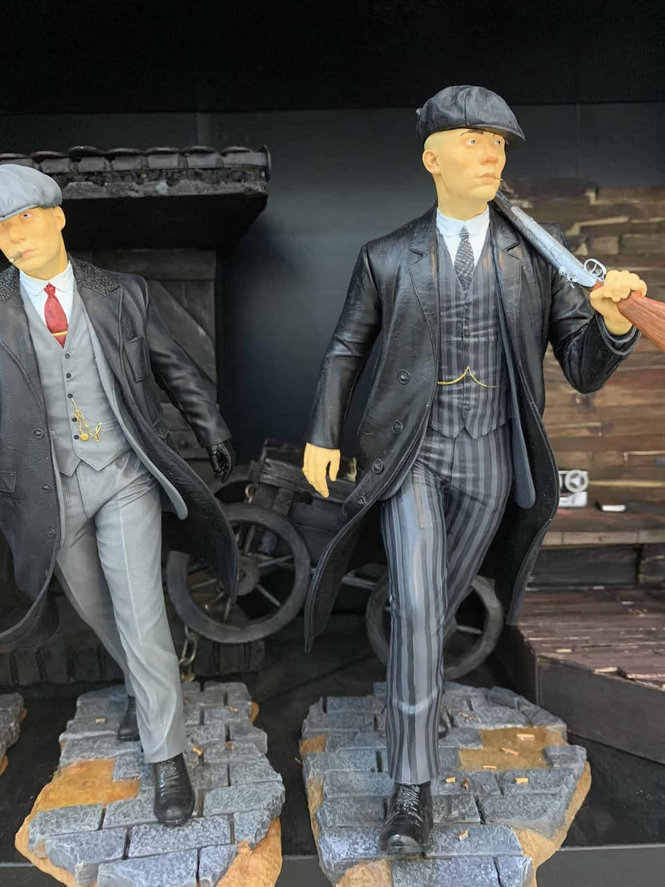 قياس 25سم الشخصيه 
الكل 125الف مع ديوراما


**إذا كنت صاحب هذا الإعلان وتريد حذفه لأي سبب، رجاءا أرسل رسالة إلى الدعم الفني**