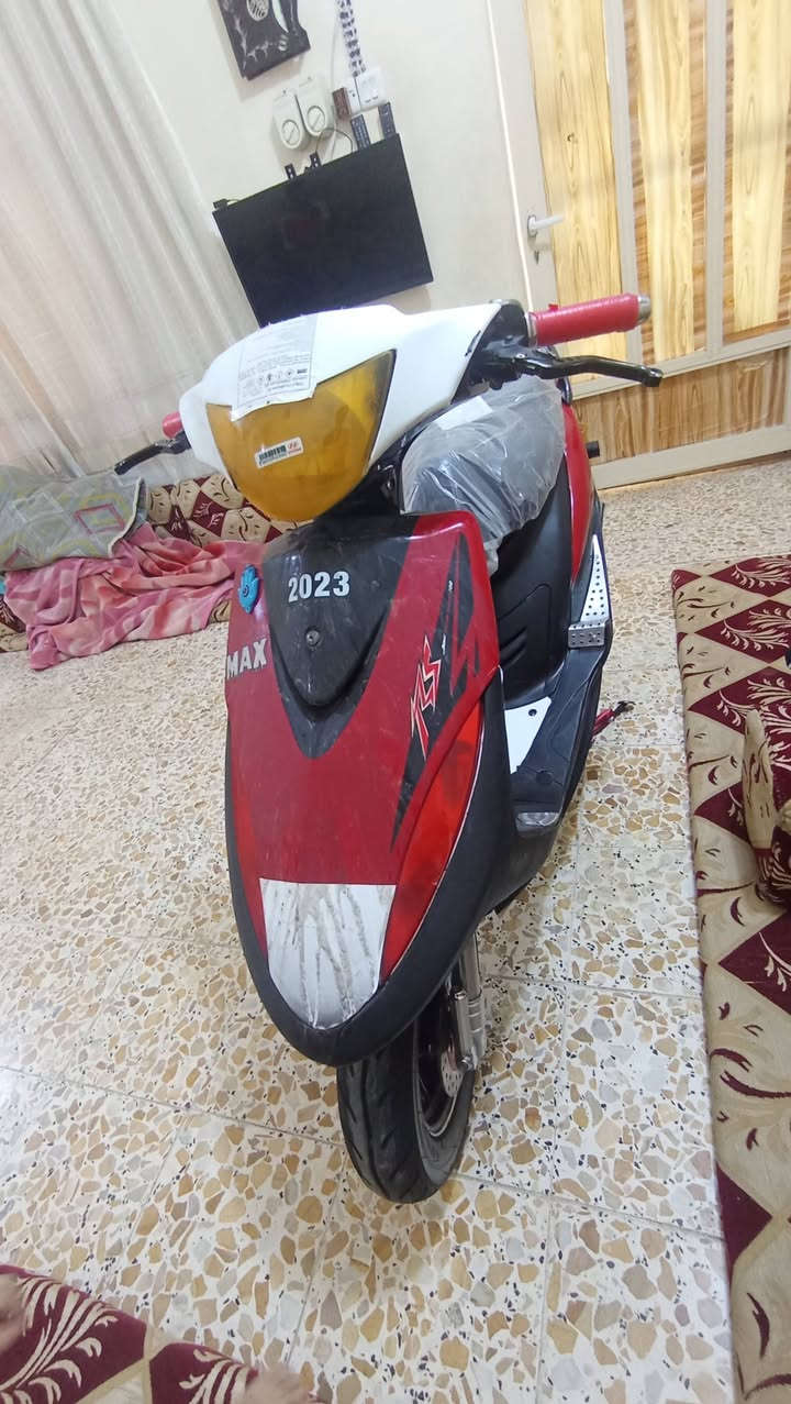 سلام عليكم ماكس  عدله للبيع مفتوحه ولفات فقط دراجه تشتغل سلف نكره دراجه  السعر500وبيه مجال مكاني شطره التواصل ***********2
