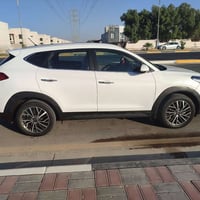 توسان خليجي شركة 2020 ضربة بسيطة بالجاملغ الايمن ماشية 69 الف كم السعر...