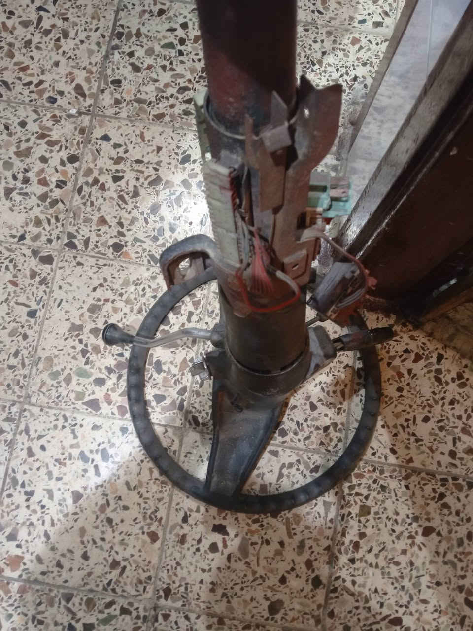 سلام عليكم ستيرن كامل مال جمس موديل 77وفوك وارد جديد تفاصيل خاص مكان زيونه ***********واتساب
