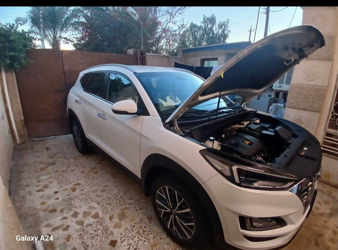 السلام عليكم
للبيع سيارة توسان موديل ٢٠٢٠ الكاصد خليجي
لايت ٥ عدسات 
الرقم الجديد .. رقم بغداد ..مكان السيارة بغداد
لمعرفة السعر الاتصال على الرقم (***********)+ واتساب
غير متواجد على الفيسبوك 
تحياتي..
