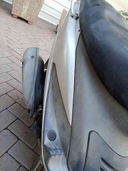 السلام عليكم شباب دراجة ماكس منغولي مال رمبة صارلهة 22يوم من امنزلهة رمبة كلهة  ابلادية وكلهة شغالة كابريتر سلف ابلاديات كفرات كلهه ختم وية المكينة وكهربايات كلهن شغالات شلعة ومعدل ونعومة تأكل الكاع اكل جديدة بمعنة الكلمة العنوان بغداد باب المعضم ولا ستفسار ***********
