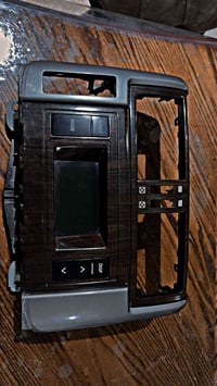 راديو (مسجل) برادو 2011 الراديو نضيف وشرط الفحص السعر على التقييم  قيم...