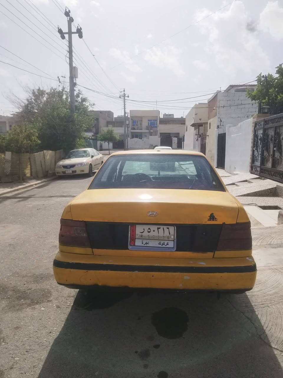 سلام عليكم عندي هاذ هوندا ١٩٩٣ لبيع رقم كركوك صاحب موجود ب فيلق كيرو محرك مضبوط ثنين جام كارباي و بلقي كارباي كامل شغال  سياره مال شغل مابيهاعيب سعر مناسب


**إذا كنت صاحب هذا الإعلان وتريد حذفه لأي سبب، رجاءا أرسل رسالة إلى الدعم الفني**