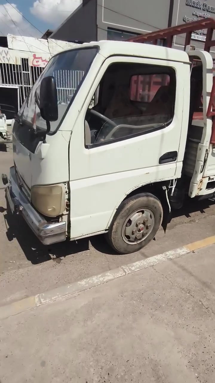 كيه فتون صيني للبيع محرك أكسن گير شرط محرك گير بزون السعر ٥٠ورقة وبي مجال بسيط الرقم نينوى شرعي موجود تحويل وكالة العنوان موصل للاستفسار الاتصال على الرقم***********اسيا الكورك ***********
