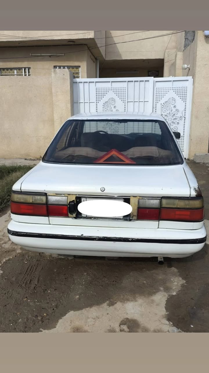 كورلا
للبيع موديل 1991
السعر 32 وبيهه مجال 
*********** الرقم
