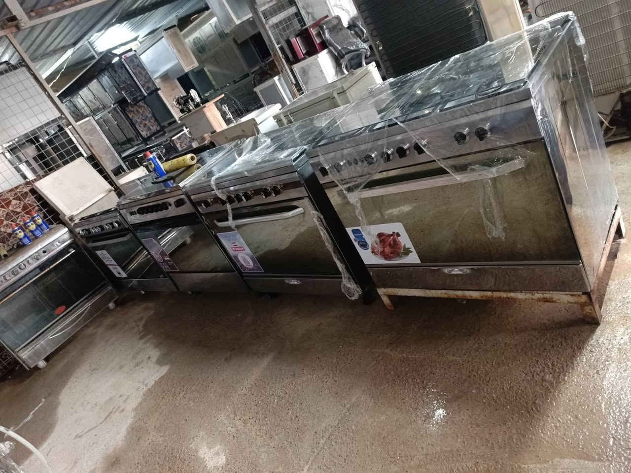 وصلتنا اليوم وجبة جديده من الطباخات شرط التشغيل باسعار رمزيه ومناسبه 
***********
***********
