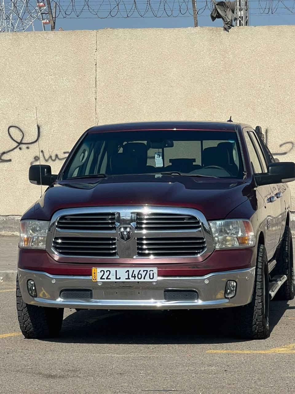 السلام عليكم
رقمي ***********
مكان السيارة ميسان
دوج رام بك هورن 
باب قصير موديل 2018
مكينة 6 سلندر
تو ويل
شاشة جبيره
حساسات
صورها وحادثها وسونارها
موجود كله بالمنشور
السيارة باسمنه مسجليها
السعر 180 وبي مجال
