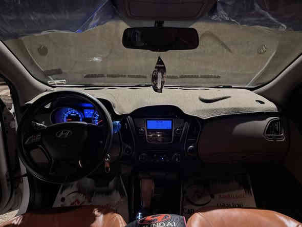 السلام عليكم 
#توسان خليجي 2014 
ماشيه 39 الف كيلوو حقيقي 
مكفوله من الصبغ والضربه والشخط 
سياره جديده جداً 
وومتعوبه 
مكاني بغداد 
*********** 
السعر 175 وبيها مجال جدا بسيط
