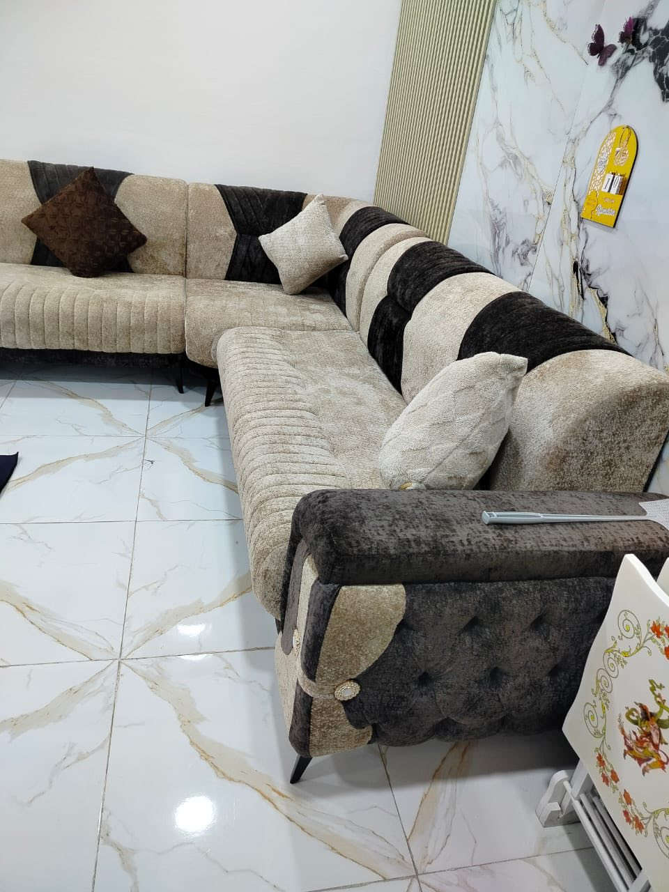 قنفات تفصال ٥ قطع فخمات لون جوزي وبيجي وياها ٤ كوشايات ب٧٥٠ في ابو الخصيب البهادريه


**إذا كنت صاحب هذا الإعلان وتريد حذفه لأي سبب، رجاءا أرسل رسالة إلى الدعم الفني**