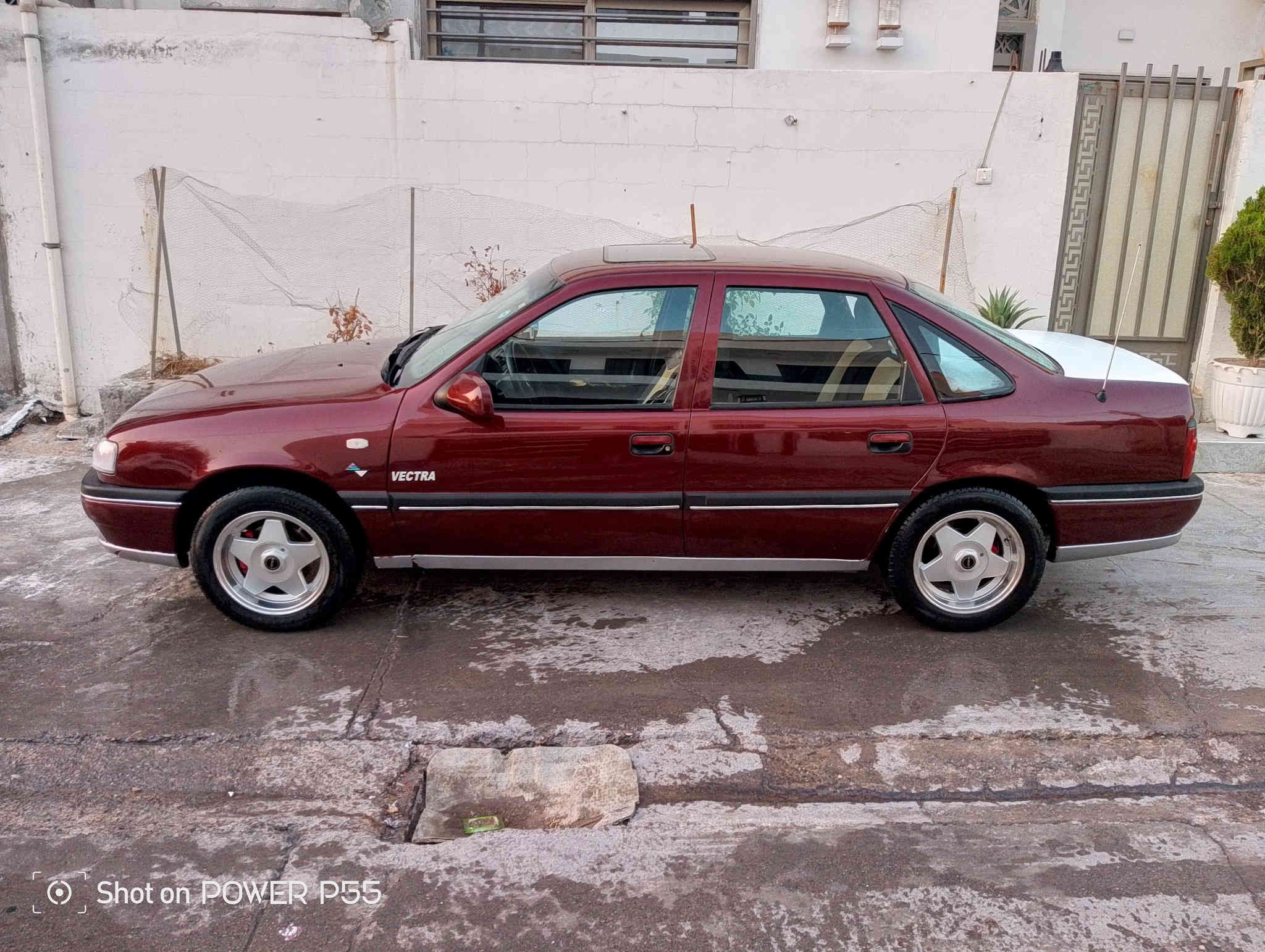 اوبل موديل 1992محرك 20 كير عادي
رقم اربيل دولي هزه جديد سنه ويه جديد لحد 27 شرت تحويل أو وكاله بدون غرامه  
دفتر بنزين موجود محرك كير صدر تايرات كله بشرت بدون ضرر بدون دواخل بدون شعار
فقت كلير جماليه صعر 52 بي مجال عشرايي 
***********
***********
