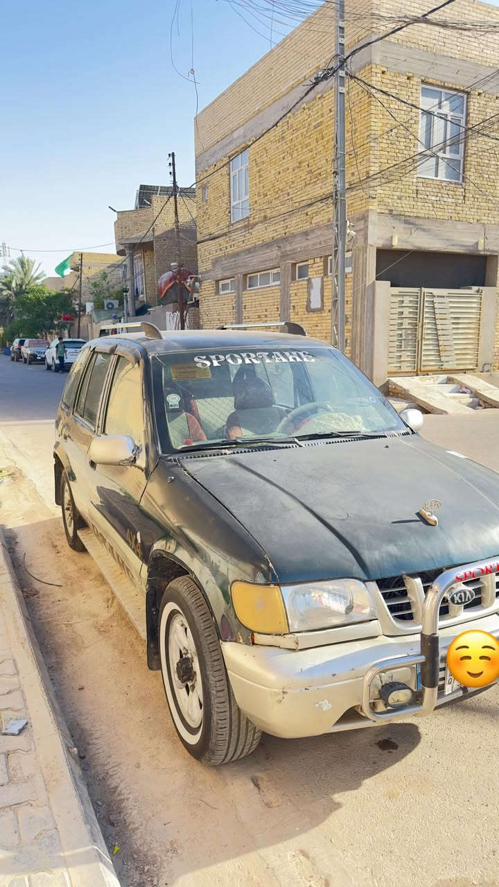 السلام عليكم سياره سبورتج 96 تحويل ثاني يوم فور ويل مكان راعيها زين القوس***********
