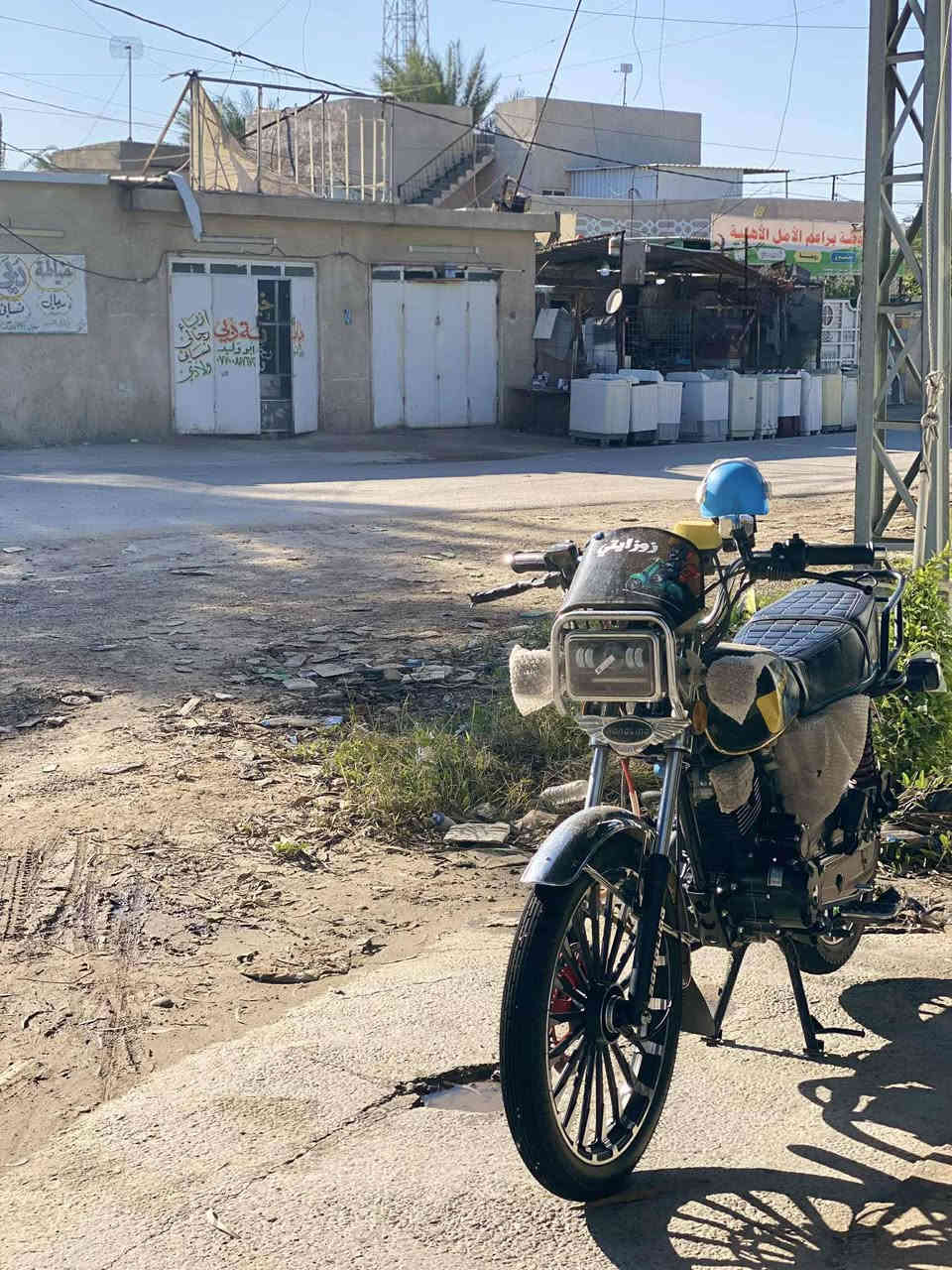 السلام عليكم
دراجه موديل 26 
دراجه كفاله عامه 3 تبديله دهن ماشيه الف 
بعدهي زيرو سعر دراجه 925 بيه مجال للشراي مكاني بغداد الحسينيه الراشديه حي الانتصار مكلف بل نشر الشراي يتصل ع رقم  ***********
