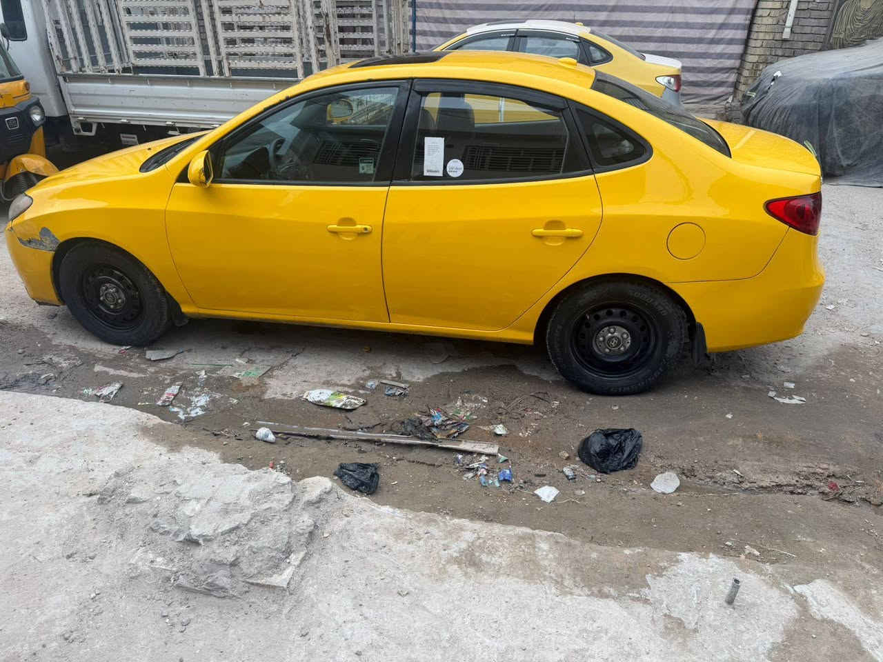 اسلام عليكم اخواني العزاز 

متاح سيارة النترا مقدس موديل ٢٠٠٨

سياره خير من الله عوزها بعض الملاحظات 

اليبل واحد سياره حادثها بل جاملغ الخلفي 

ومعمر نفسه بدون كص بدون دواخل 

مكفوله لغد وشواصي 

السعر ٨٧ وبيها مجال الطيبين مكاني بغداد مدينة الصدر رقم ***********
