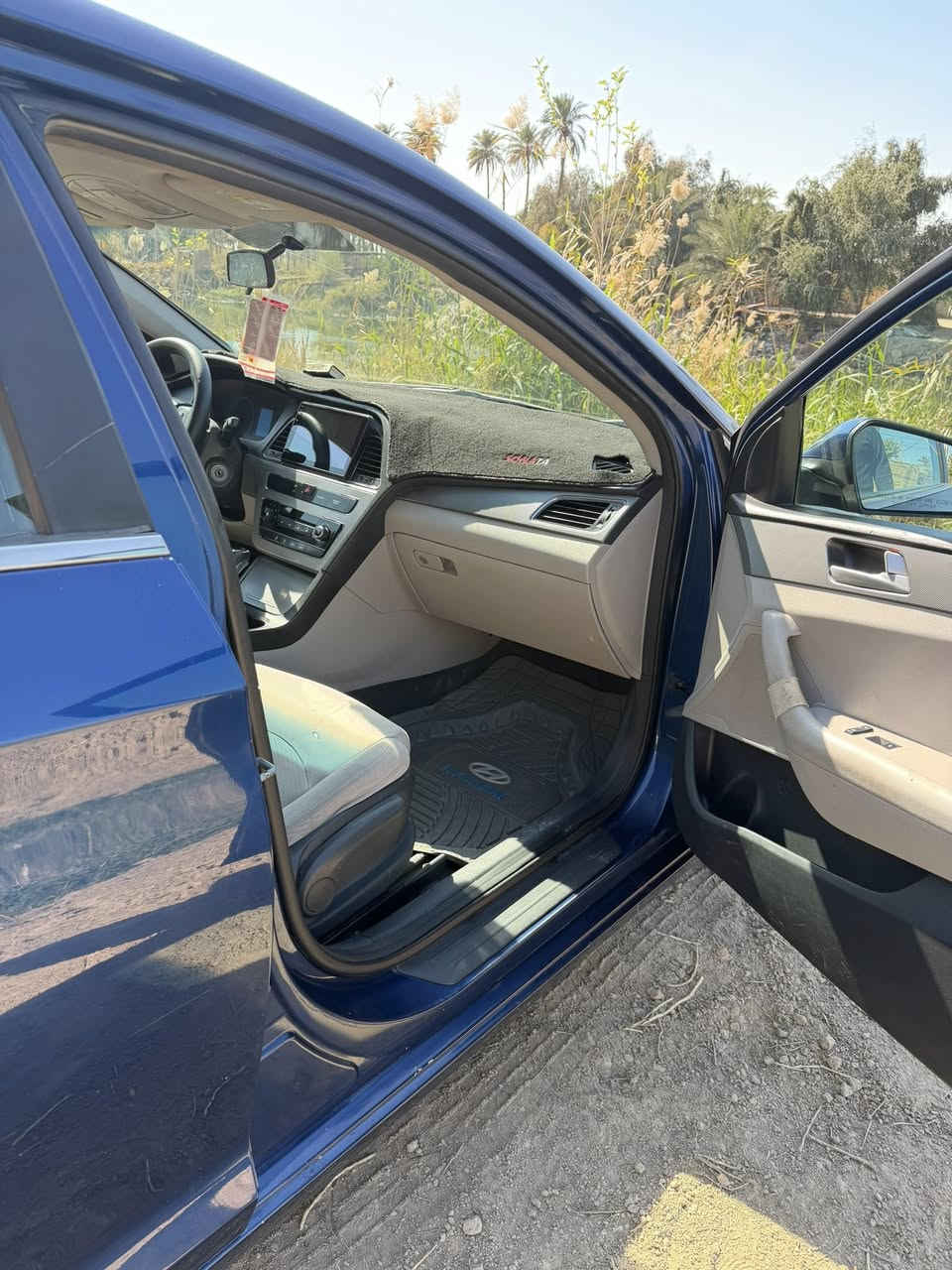 سوناتا ٢٠١٥ وارد امريكي رقم كريلاء انكليزي السياره حلوه ونضيفه السونار مرفق بالصور ستوها مصلحه منضومة لايتات شمسي حداديه جديده سياره جاهزه 
السعر ١١٥ 
مكاني الديوانيه 
***********
 غير متواجد ع فيس
