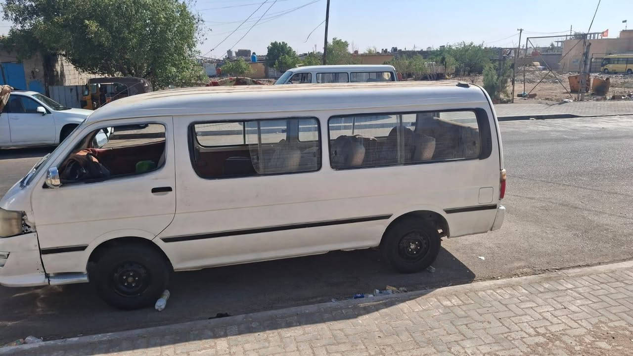فتون مديل 2014 سيارة جاهزة كبل للشارع مكينة اكسن كير خير من الله مكينة ابلاد فور واي اسعر 18  اوبيهة مجال قليل العنوان بصرة قبلة حي الجامعة قرب جامع المصطفى رقم الهاتف ***********
