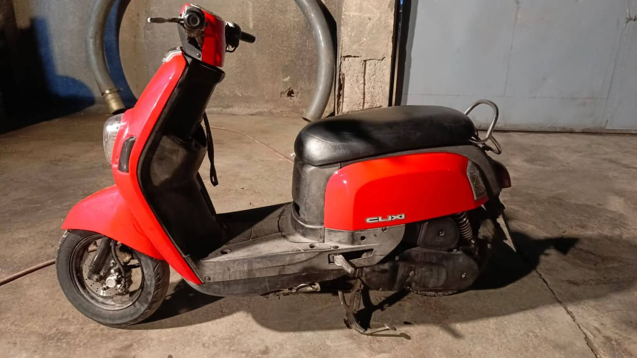 سلام عليكم دراجة بوليس للبيع كامله ما بيه اي نقص بس قبق الباتري مكينه برغي ما مفتوح بيهه الدراجة  كفر تايواني  سعر 700 مكاني بغداد الشعله لستفسار على الرقم ***********
