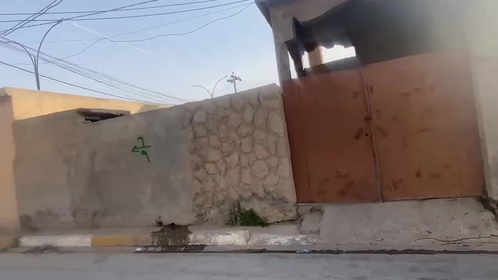 عقار تجاري للبيع
الحويجة حي العسكري السايدين الجديد 
الواجهه 12 أربع محلات 
ونزال 30 متر ركن على شارعين 
مقابل فرع جامع ملا حمدون
مكان راقي اي مشروع تريد يرهم
طابو25 
السعر 160مليون وبيه مجال قليل 
***********
