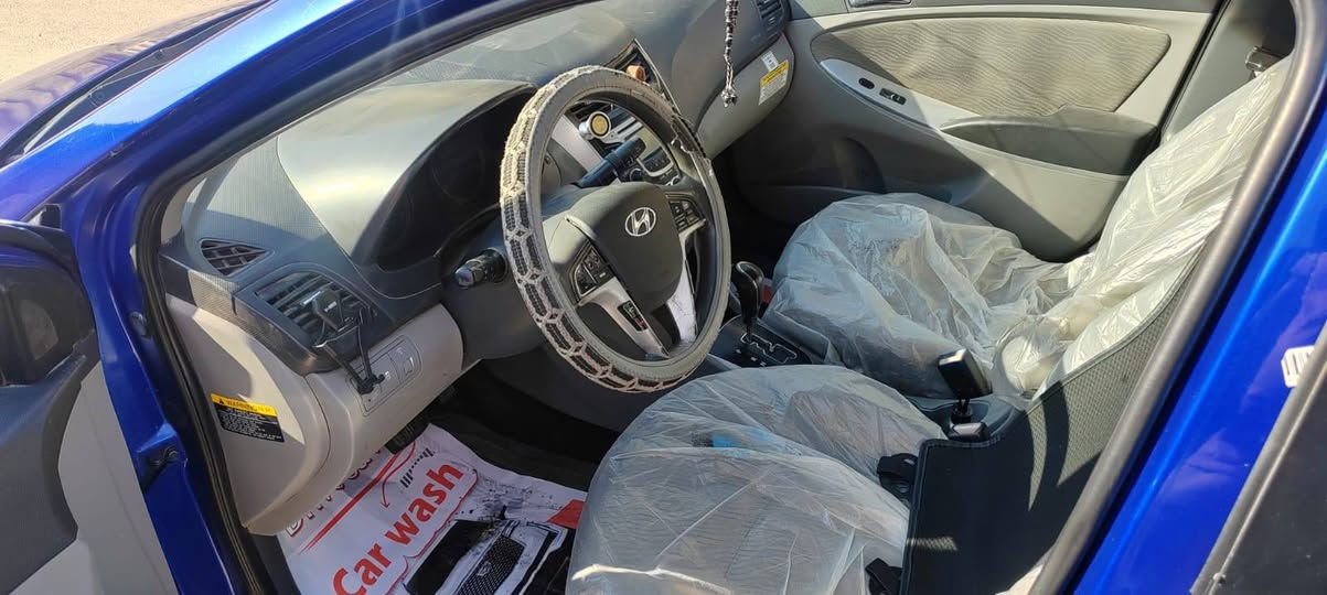 سلام عليكم اكسنت 2012 سياره جاهزه فول ماعايزه غير التبريد بي ظعب تحويل مباشر
السعر 90
بكان السياره تكريت
مراوس عادي
***********
