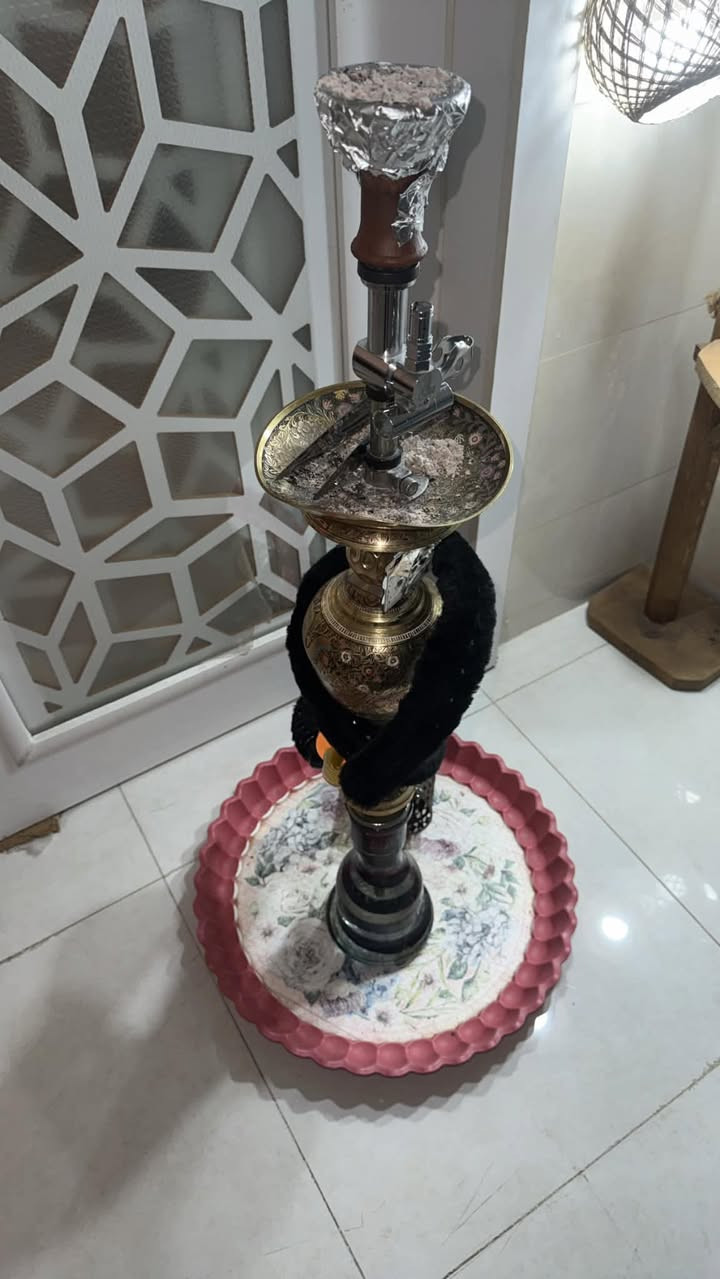 اركيله طه اصليه للبيع 
، بيها كسر بسيط بالشيشه لكن عادي مابيه تاثير بس كسر

 ، سعرها 65 وبيها مجال بسيط، عنواني فرمان بران


**إذا كنت صاحب هذا الإعلان وتريد حذفه لأي سبب، رجاءا أرسل رسالة إلى الدعم الفني**