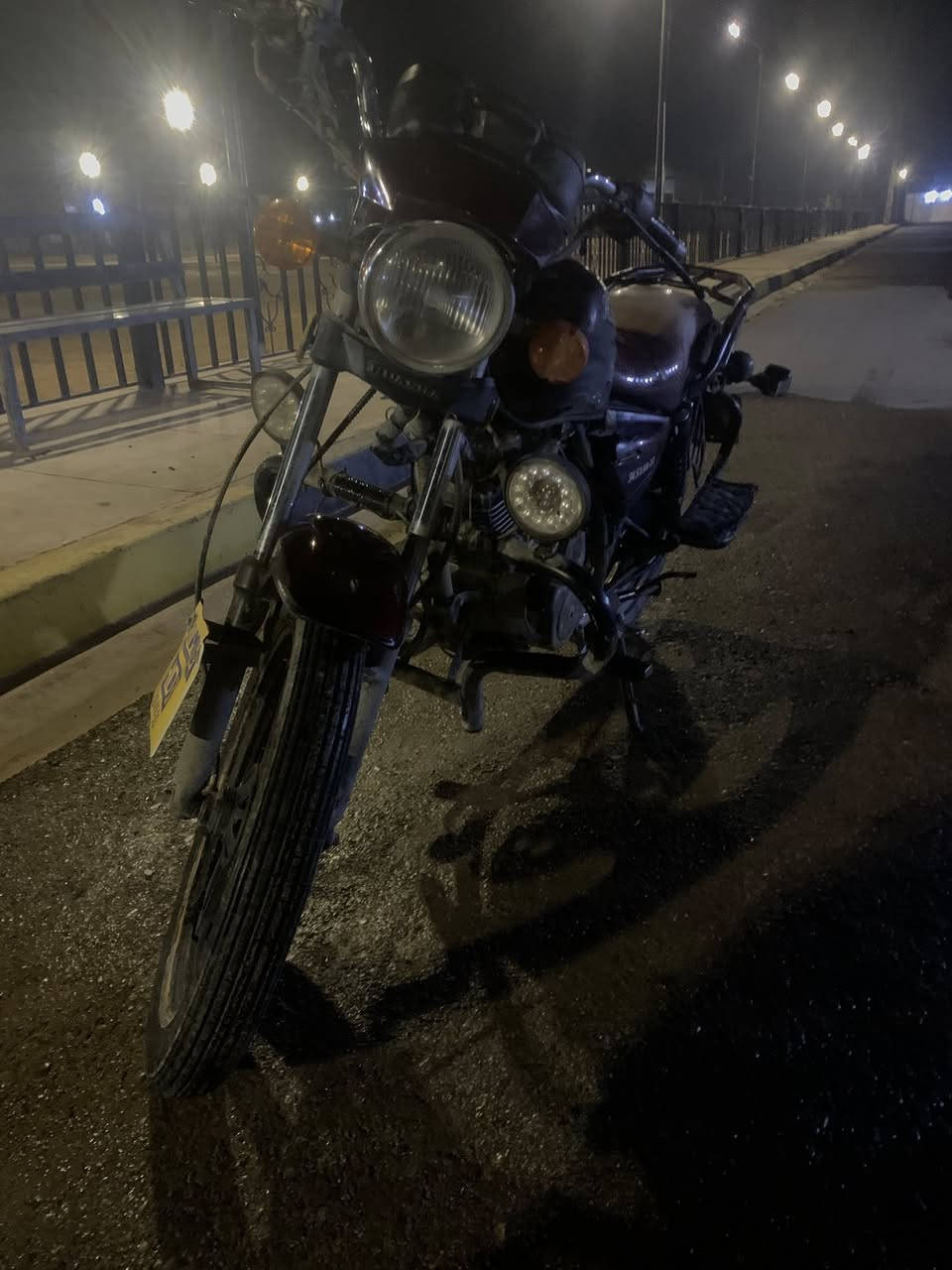 سلام عليكم دراجة للبيع نوع هيوشه
موديل 2015درجة كلهة شغالة من شاير و من كلهن شغاله وراق كاملة ٧ وراق 
عنوان ديالى شهربان لمطار مقابل لحديقة 
سعر 550وبيهة  مجال بصيط 
رقم ***********
