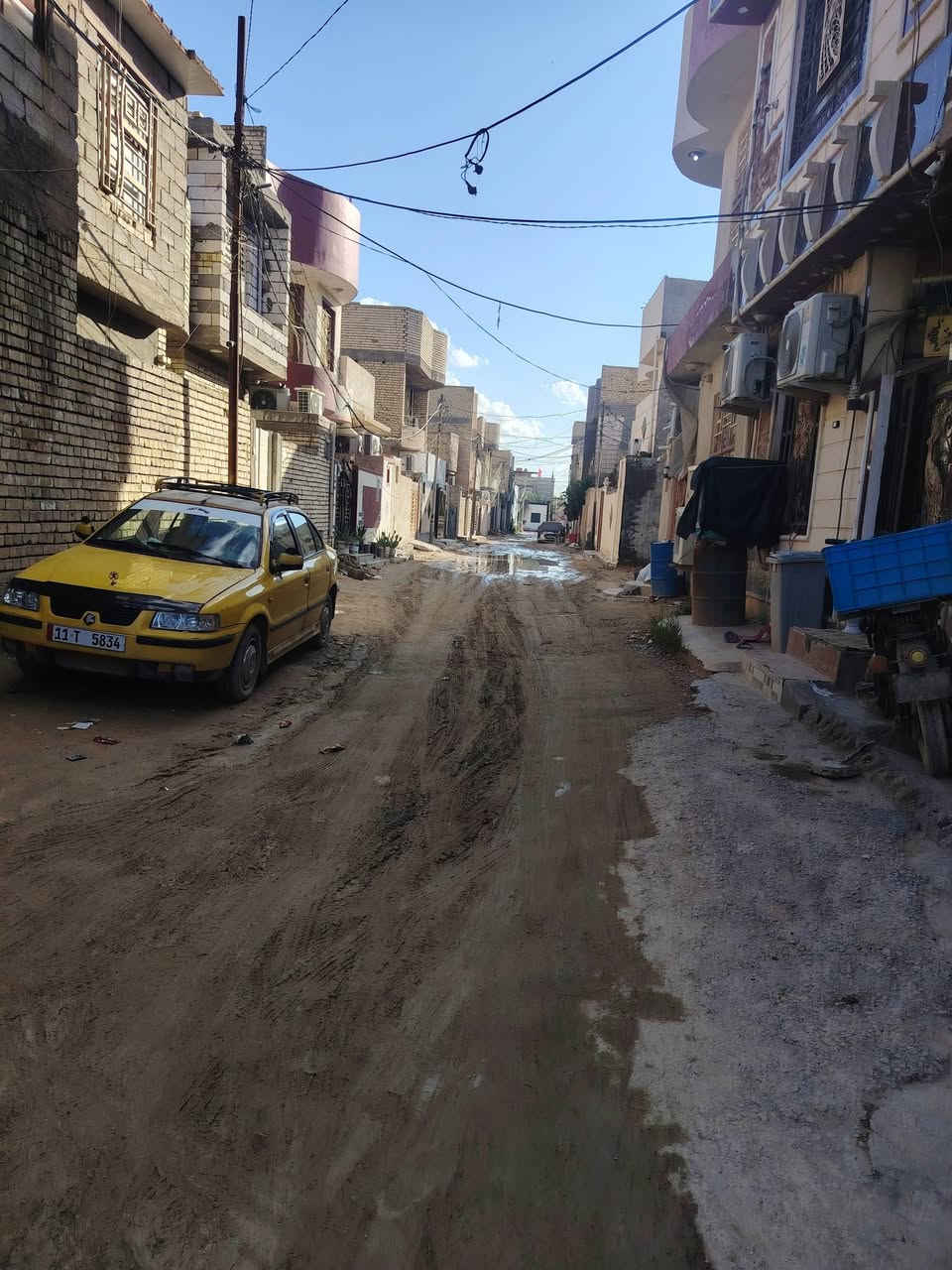 سلام عليكم بيت رهن 20 مليون في الحر بدايت كابينات يم أسواق ابو سيف لاستفسار ***********
