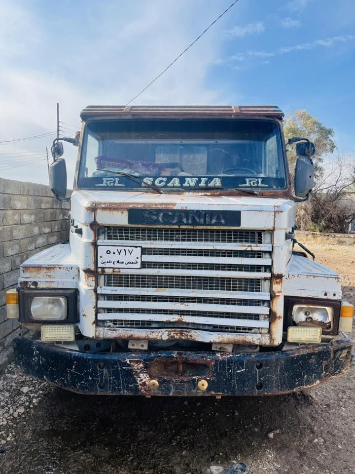 سلام عليكم سكانيا112 محرك كير اكسن كله شرط السياره مثبته راس تريله رقم صلاح الدين السعر ‭0751 508 9129‬
