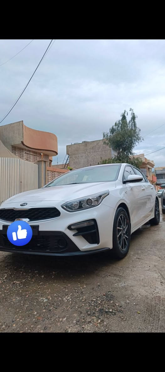 كيا سيراتو K3. كوري موديل 21 ضرر داير الخلفي صبغ بلا دواخل بلا أيرباك محرك16دوش محرك كير شرط السياره فول مواصفات فقط بلا سلايت بصمه كشن جلد هيترات تحديد مسار 
رقم جديد بأسمي سنويه جديده هزه 27 مكاني موصل أيسر السعر 135وبيها مجال ***********واتساب
