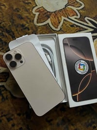 آيفون ١٦ برو ماكس • ٢٥٦ • بطارية ٩٢