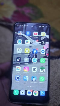 ورحمة الله وبركاتة مبايل للبيع انفنكس 8كفاله بي بس شاشه مبدل فقط موجود...