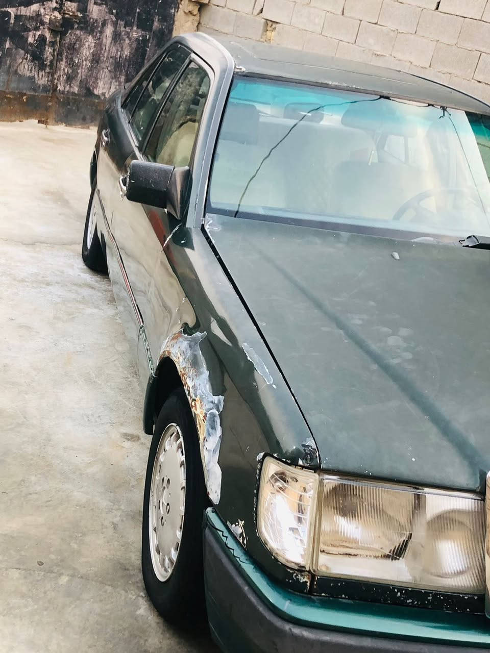 سلام عليكم مارسدس موديل 88 رقم بغداد سنويه نافذه موجوده بلعماره *********** هاذ رقم صاحب سياره سعر 30 وبيه مجال
