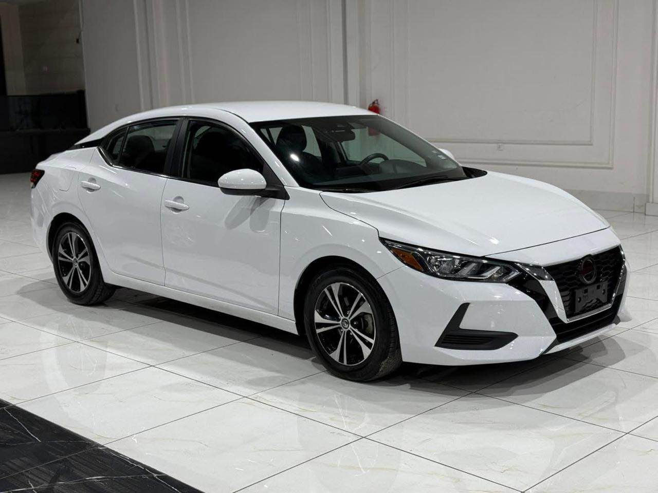 � نيسان سنترا 2023 – وارد أمريكي

 • الموديل: 2023
 • المحرك: 4 سلندر 2.0L
 • ناقل الحركة: أوتوماتيك
 • الدفع: أمامي
 • اللون: (ابيض)
 • الممشى: (46500)

 الحالة:

 • ضربة في الصندوق الخلفي فقط
 • لا توجد أضرار في الأيرباك
 • السيارة شغالة وجاهزة
 • فحص بأي مكان

 المواصفات والتجهيزات:

 • رادار أمامي
 • حساسات
 • نظام النقطة العمياء
 • تحذير الخروج عن المسار
 • مثبت سرعة
 • تحكم من الستيرن
 • نوافذ كهربائية
 • شاشة + بلوتوث
 • تكييف ممتاز
 • كاميرا خلفية
 • ABS + Airbags
مخرج USB+تايب سي للشحن 

 السعر: (15,000)
 الموقع: (بغداد/ حي العامل)
 للتواصل: (***********) بغداد, العراق
