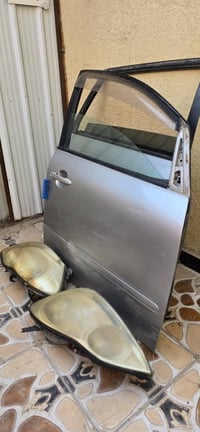 زوج بيبان يمين • زوج لايتات • قطع غيار
