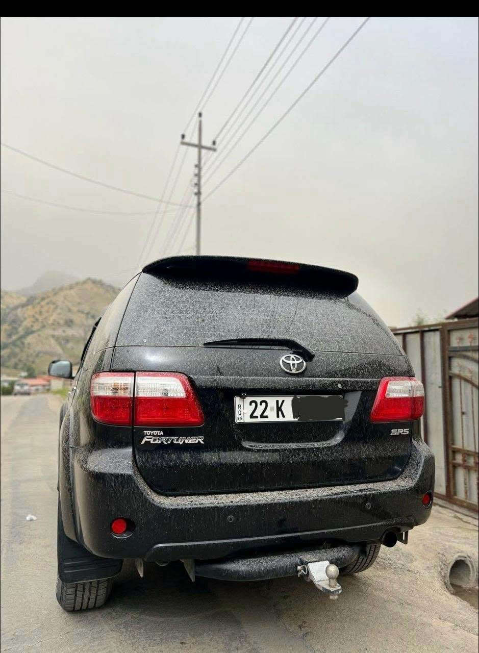 فورچينه ر 2012 رةنگ رةش لماع هيچى نيه به شه رت زور پاكه به ناوي خومانه هه مووشتي نوئيه
فورجينر ٢٠١٢ لون اسود لماع بدون سبوغ كلش نظيف سنوي جديد بإسمي 
*********** أربيل, العراق
