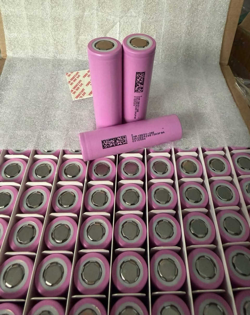 Grade A Quality lithium-ion battery cell DMEGC INR18652-26E 2600mAh lithium battery 2.6Ah electric tricycle battery,electric bike,electric motorcycle, electric scooter,electric bicycle,electric drill,Handheld Fan,bumper cars,angle grinder,Solar fan,vacuum cleaner,solar street lights,Crop protection aircraft,robot battery 18650 cell 2600mAh cylindrical Li-ion electric bicycles battery,access control system,security equipment.etc.


**إذا كنت صاحب هذا الإعلان وتريد حذفه لأي سبب، رجاءا أرسل رسالة إلى الدعم الفني**