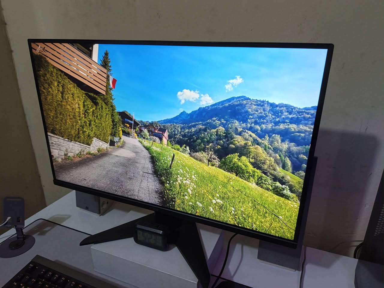 Msi
27
2k
Fast ips
180
Hdr
جي سينك
تدعم ذكاء اصطناعي 
الشاشه جديده كلش
مع كامل ملحقات 
و الكرتونه
السعر 220 الف ثابت 🔒 
مكان بغداد البياع 
متواجد واتساب
***********
توصيل بغداد موجود 
محافظات ماعندي اعتذر
