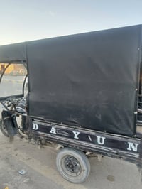 ستوت للبيع موديل ٢٠١٢ اوراقهة كاملة السعر خاص شغالة نضيفة ستوتة  ٠٧٧١٦...