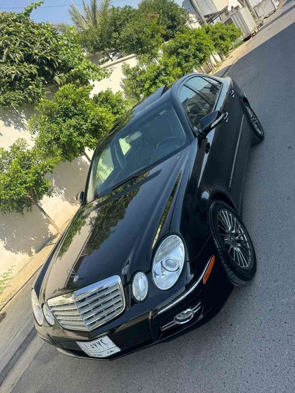 السلام عليكم للبيع فقط بدون مراوس بدون قسط نقد فقط
مرسيدس  W211 E350 2009 
واود امريكي كلين بدون حادث 
 قطع صبغ فقط رش بدون معجون 
محرك 350 عقل فوك المكينه 
محرك. كير. حداديته. تبريد. كهربائيات. جدد بوضع الشركه بدون عطل او نقص وادامه كامله جديده 
تخم تاير باتري منظومه بنزين جدد 
فول موصفات 
سلايد روف كشنات خرن وكهرباء وهيتر تجاوي كهرباء برده كهرباء ستيرن كهرباء لايت عدسه زنون 
الخ .. باقي تفاصيله معروفه 
رقمع بغداد 4 ارقام مشروع وطني تحويل مباشر مكانه بغداد العطيفيه 
والسعر 110 وبيه مجال بسيط 
اي استفسار فقط الاتصال ***********
