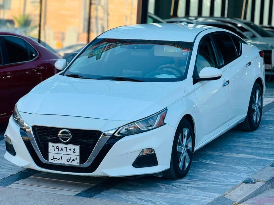 سلام عليكم
نيسان التيما S                              
موديل /2019       
شاشه جبير 
تحكم استيرن جهتين
يدات نيكل 
كامره خلفي 
حساس خلفي 
رادار 
سونر مرفق    
حادثه جاملغ وبونيد صبغ + باب امبدل بلاد 
ارباك فقط استيرن 
السعر / 135$                                                               
العنوان / ديالى - خانقين 
***********
