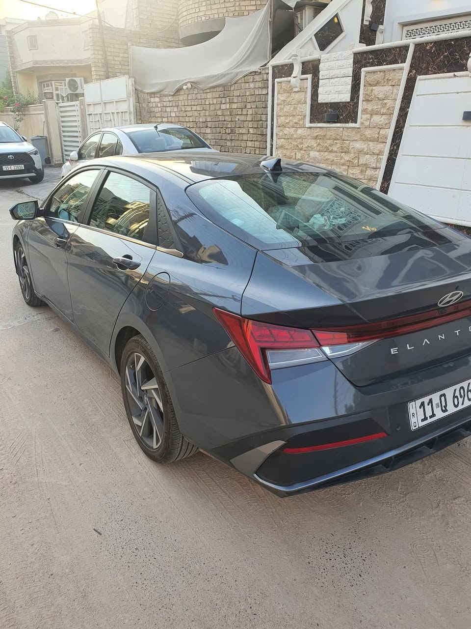 سلام عليكم
النترا لمتدد 2024
موديل / 2024
فول مواصفات 
داخل ابيض ملكي 

حادث خلفي كلش خفيف سياره قطرت صبغ ما بيها صوره حادث موجود ب منشور 

ماشيه 31
موصفات معروفه فول فول 
فتحه 
كامرات 5
بصمه 
تشغيل عن بعد
نقطه عمياء
شاشه كبيره متصله
عداد دجتال
سستم سماعات BOSE
حساس خلفي 
حساس امامي 
بك لايت لد
اشاير بالمري
ويا كب كبير
كشنات جلد 
كشنات تدفئه
كرسي كهرباء 
رادار امامي 
رادار خلفي 
لد بدشبول 64 لون متغير 
وبعد بيها موصفات هواي 
السياره يي نقص ما بيها ونظافه 💯 
العنوان / بغداد حي الحسين 
رقم / *********** متواجد واتساب و ماسنجر
