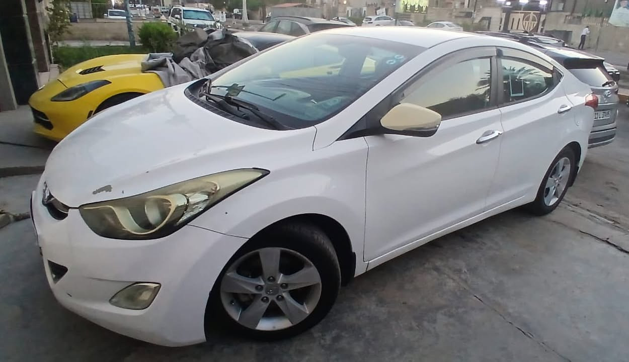 السلام عليكم
النترا 2013 خليجية
بيها بكد شبر صبغ
محرك 1600
كير محرك تبريد مكفول 
جديده جدا 
رقم بغداد جديد
مكان سيارة شارع فلسطين
السعر 103

‭+964 770 587 8880‬


**إذا كنت صاحب هذا الإعلان وتريد حذفه لأي سبب، رجاءا أرسل رسالة إلى الدعم الفني**