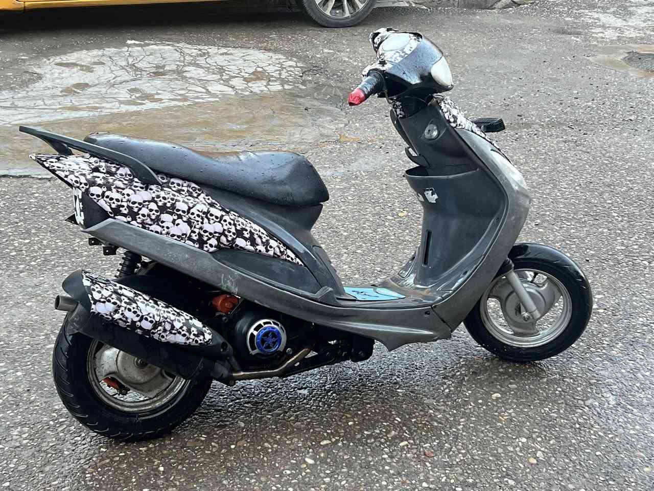 سلام عليكم
ماكس منغولي 

اي عيب ما بي سلف هندر كامل شغال بوشه ٥٥ شلعه ومعدل 

لا صرف ولا بخار لايت شغال بكليات موجود شغال سعر ٤٥٠ وبي مجال  او مراوس حسب القناعه 

رقم ***********
